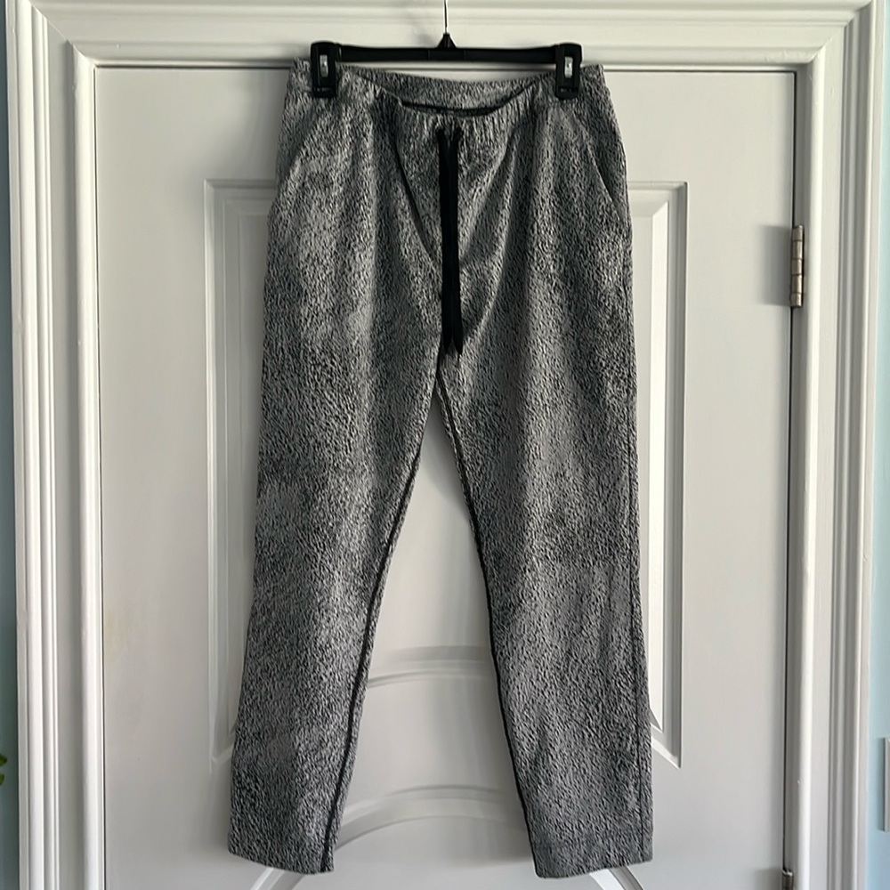 Lululemon Speckled Jet Pant. EUC